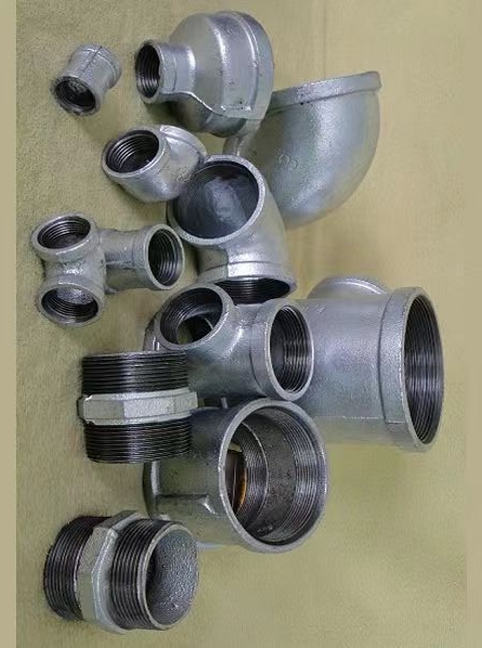 Square edge Galvanized Pipe Fittings